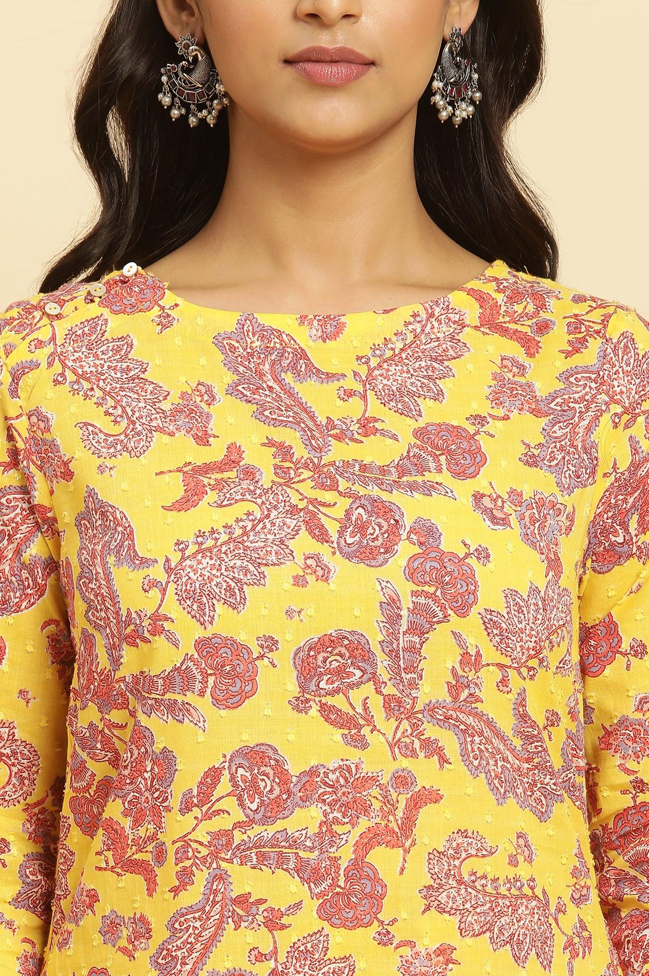 Yellow Floral Printed Cotton Kurta And Pants Co-Ord Set - View 2