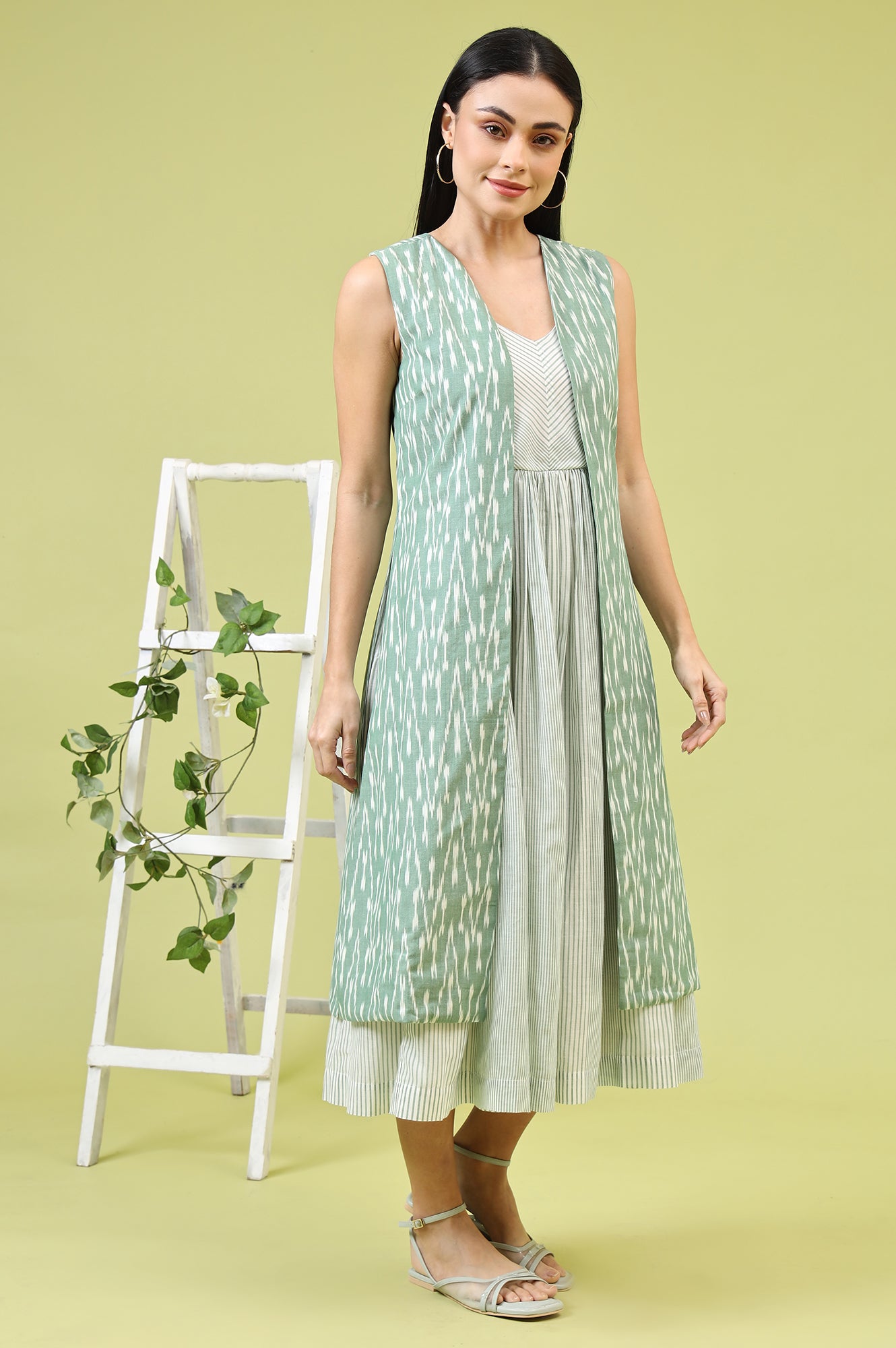 White and Green Geometric Printed Flared Spaghetti Dress and Gilet Set - View 7