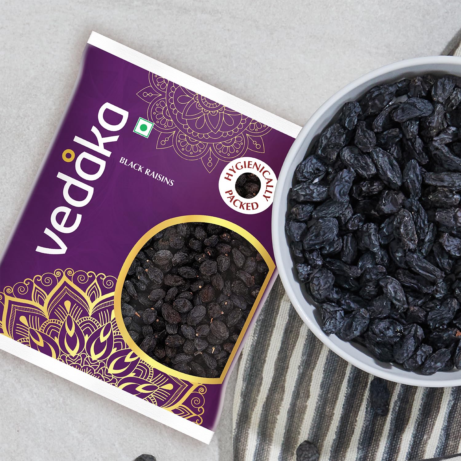 Vedaka Black Raisins | Seedless | 500 G | Premium Kali Kishmish | Kali Draksh | Dry Fruits | Flavourful & Delicious Snack | Source Of Potassium & Dietary Fibre | Ambient Temperature - View 6